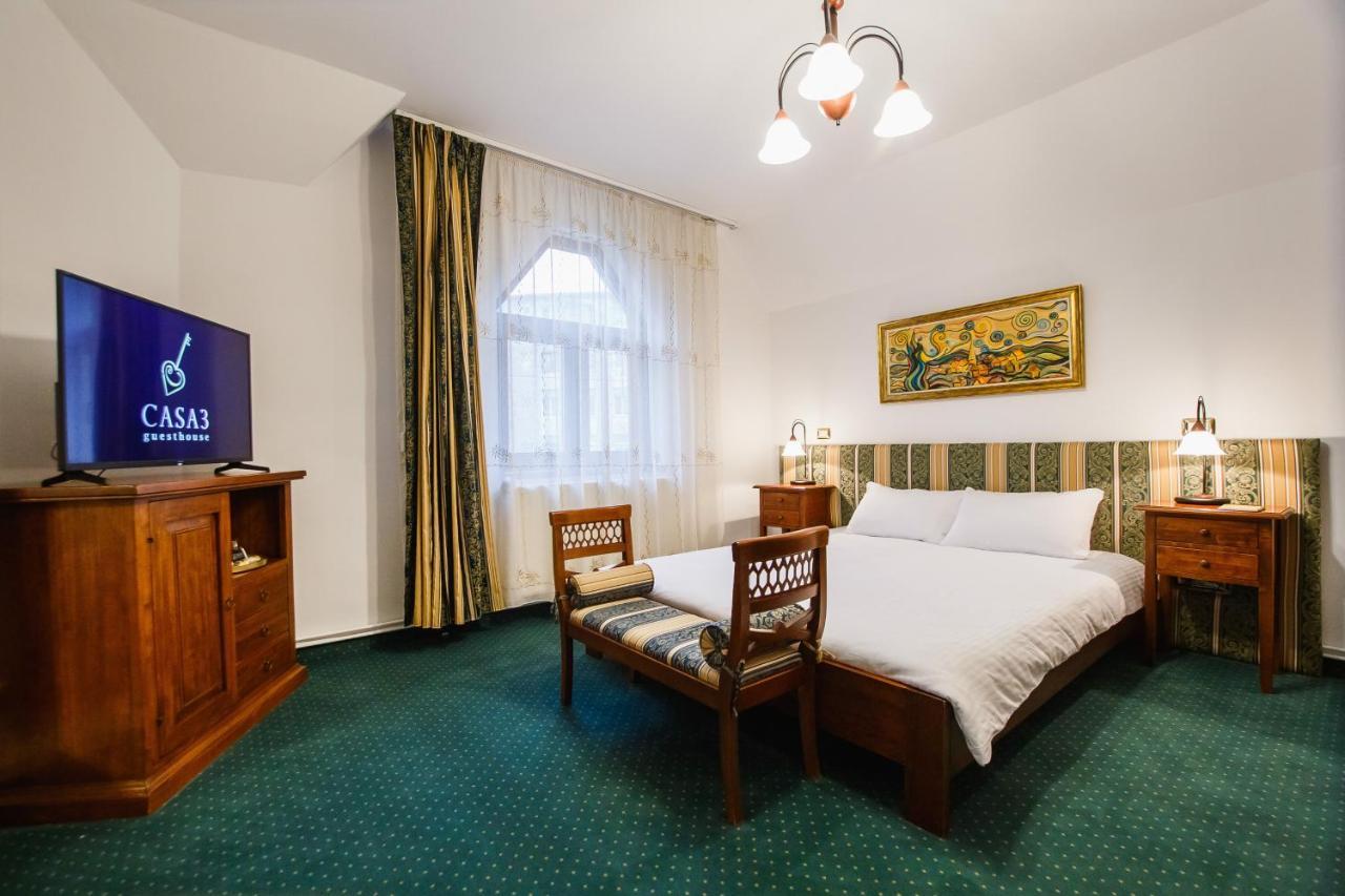 Casa 3 Guesthouse Oradea Exteriör bild