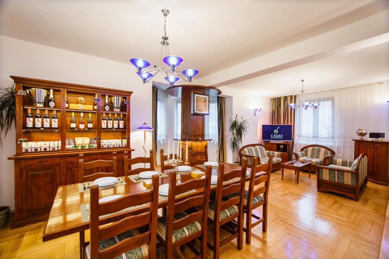 Casa 3 Guesthouse Oradea Exteriör bild