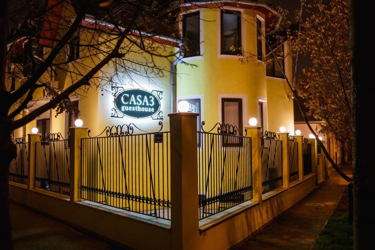 Casa 3 Guesthouse Oradea Exteriör bild